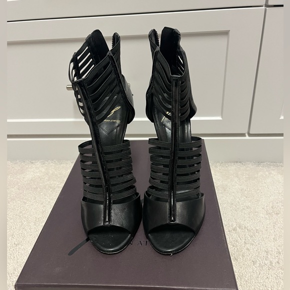B Brian Atwood Langden Gladiator Caged Heels Black Size 8.5 - Picture 3 of 12